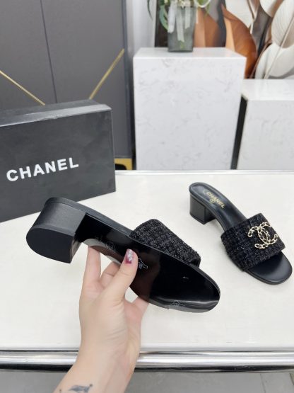 Chanel 2025 new black fabric sheepskin thick heel sandals - Image 8