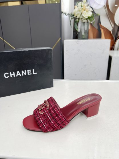 Chanel 2025 new red fabric sheepskin thick heel sandals - Image 8