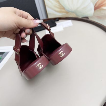 Chanel red spring and summer dancing shoes series retro style half-slip sandals heel height 2.5cm - Image 8