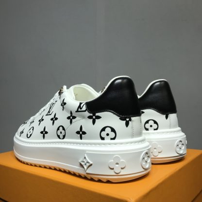 Louis Vuitton low-top new casual couple shoes - Image 8