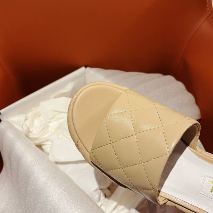 Chanel new style high heel apricot sandals, heel height 7.5cm - Image 8