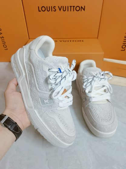 Louis Vuitton washed popular men's sports shoes - Image 8