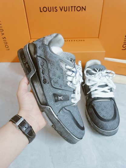 Louis Vuitton washed popular men's sports shoes - Image 8