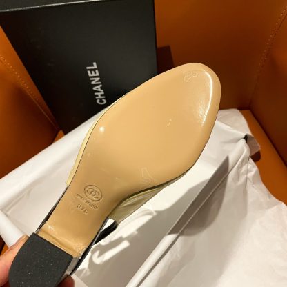 Chanel new apricot leather high-heeled sandals - Image 8