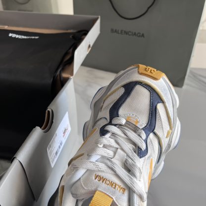 Balenciaga CARGO 23ss catwalk sneakers - Image 8
