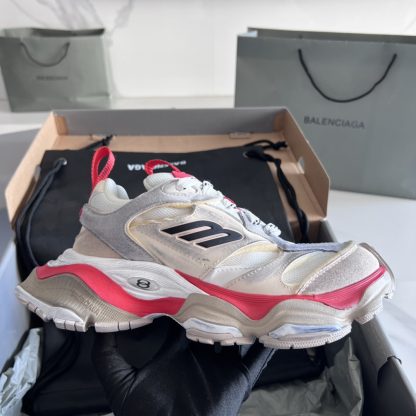 Balenciaga CARGO 23ss catwalk sneakers - Image 8