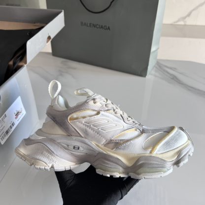 Balenciaga CARGO 23ss runway sneakers - Image 8