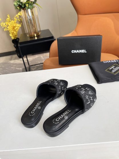 Chanel's most beautiful early spring super shiny beautiful water brick black sandals - Image 7
