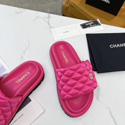 Chanel Couple's High-end Fashionable Dark Pink Sandals - Image 8