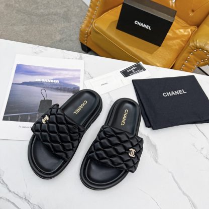 Chanel Spring and Summer Electric Embroidered Diamond-patterned Platform Black Sandals - Image 8