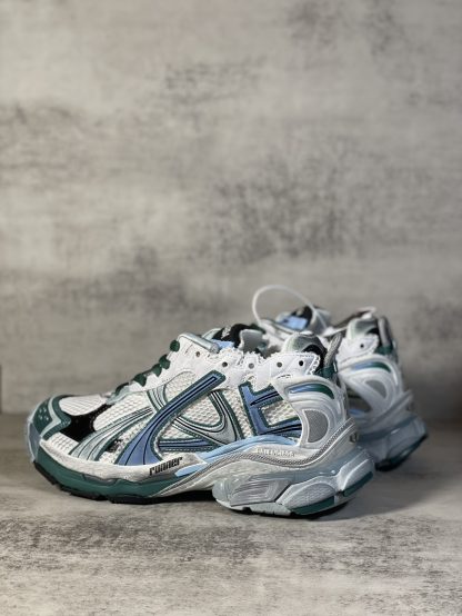 Balenciaga trendy fashionable sneakers - Image 8