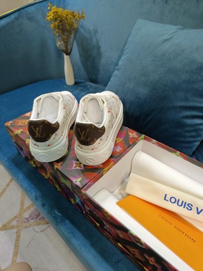 Louis Vuitton Time Out sneakers - Image 8