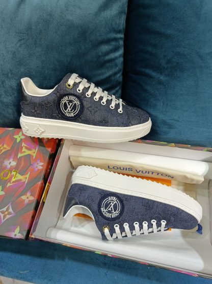 Louis Vuitton Time Out sneakers - Image 9
