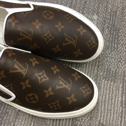 Louis Vuitton low-top new casual couple shoes - Image 8