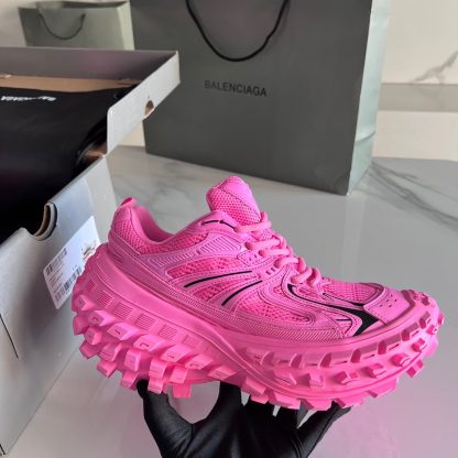 Balenciaga tire pattern sole sneakers - Image 8