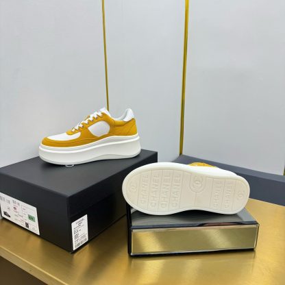 Chanel earth-toned casual versatile sneakers - Image 8