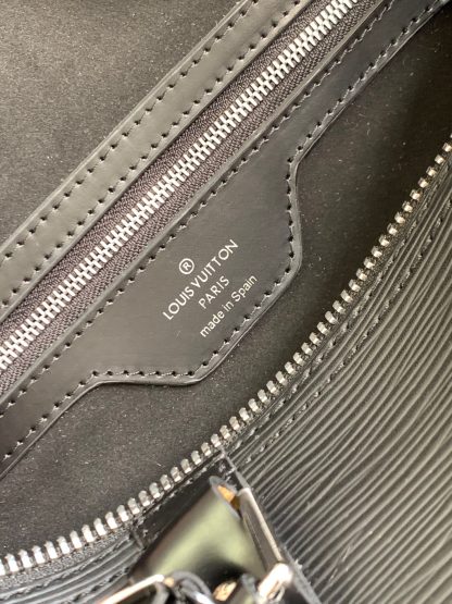 Louis Vuitton supreme travel bag - Image 8