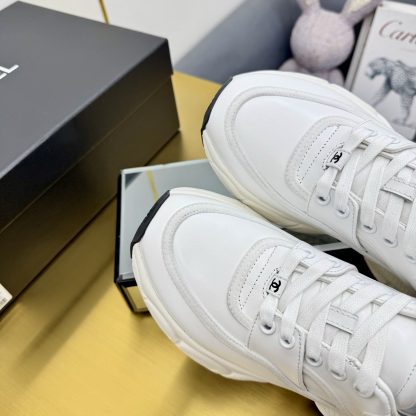 Chanel men's and women's couple's pure white classic sports fashion casual dad shoes - Image 8