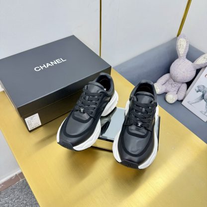 Chanel men's and women's couple's pure black classic sports fashion casual dad shoes - Image 8