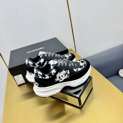 Chanel unisex couple's black and white casual dad shoes - Image 8