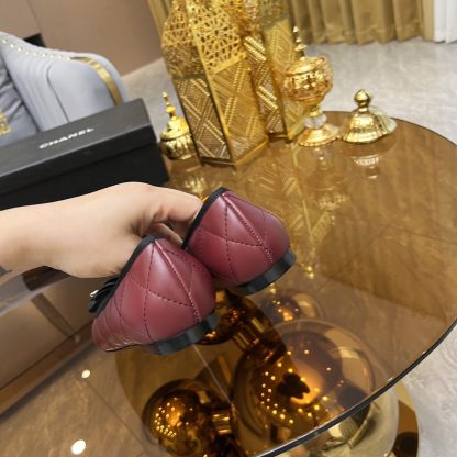Chanel autumn and winter new red round head with camellia retro loafers - Image 8