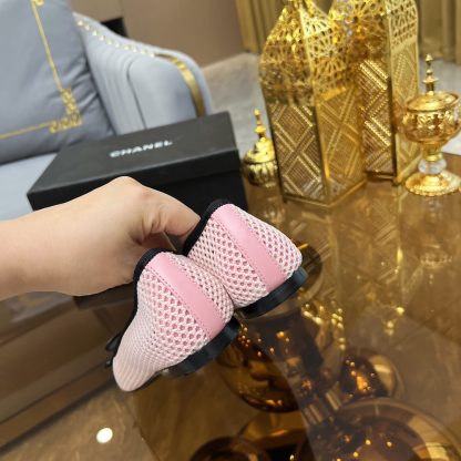 Chanel autumn and winter new pink round head with bow retro loafers - Image 8