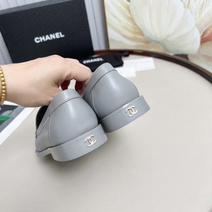 Chanel Spring/Summer Dancing Shoes Collection Blue-Gray Retro Loafers - Image 8