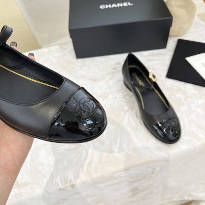 Chanel autumn and winter new black retro style small round head thick heel loafers - Image 8