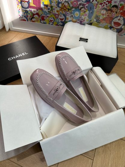 Chanel autumn and winter four seasons retro style small round head purple loafers - Image 8