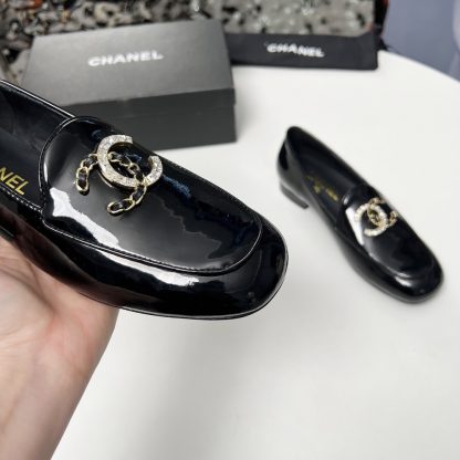 Chanel Early Spring Dance Shoes Series Small Round Toe Slim Black Shiny Loafers - Image 8