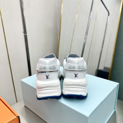 Louis Vuitton Run 55 sneakers - Image 8