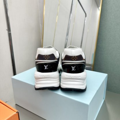 Louis Vuitton Run 55 sneakers - Image 8
