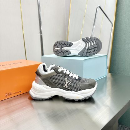 Louis Vuitton Run 55 sneakers - Image 8