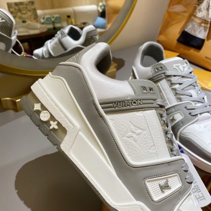 Louis Vuitton's popular skateboard shoes - Image 8
