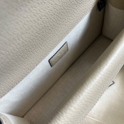 Gucci Tiger Head Design Shoulder Bag - Image 8