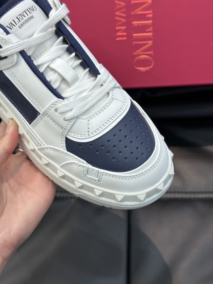 VALENTINO low-top calfskin sneakers - Image 8