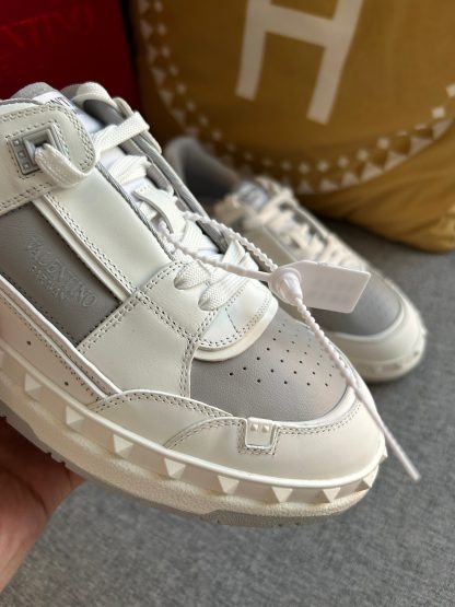 VALENTINO refined couple's casual shoes - Image 7