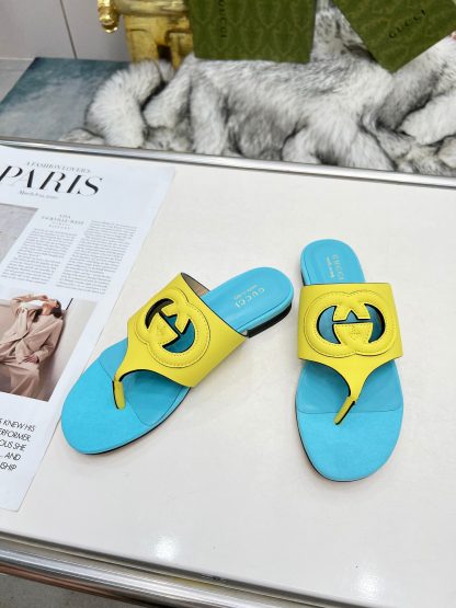 Gucci flip flops - Image 9