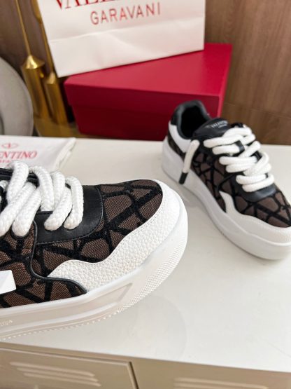 VALENTINO Fashion Couple Thick Strap Casual Shoes - Image 7