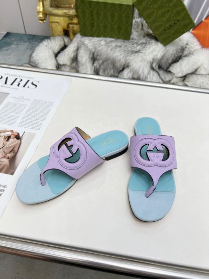 Gucci flip flops - Image 9