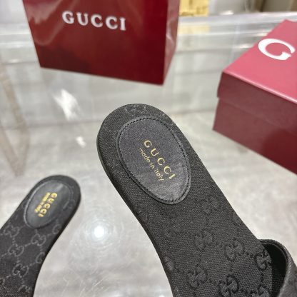 Gucci Horsebit Women's Beach Sandals - Image 8