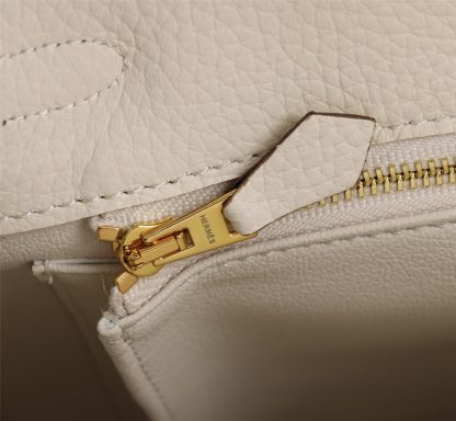 Hermes Milkshake White Kelly Handbag Size 28cm 25cm - Image 8