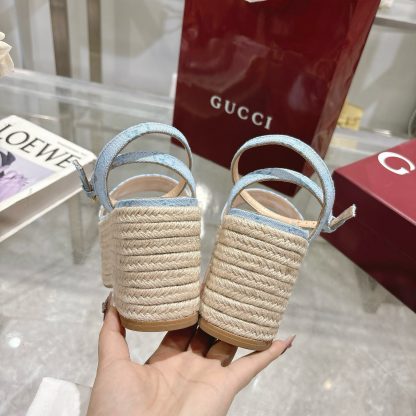 Gucci Women's Horsebit Flat Mid-Heel Platform Sandals - Image 8