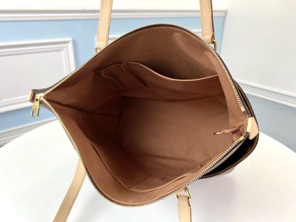 Louis Vuitton M56689TOTALLY medium handbag - Image 8