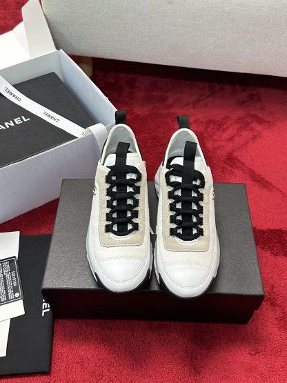 Chanel beige mix and match classic casual sneakers for men and women - Image 7