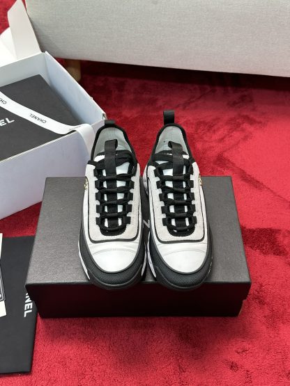 Chanel classic black and white all-match casual sneakers for men and women - Image 8