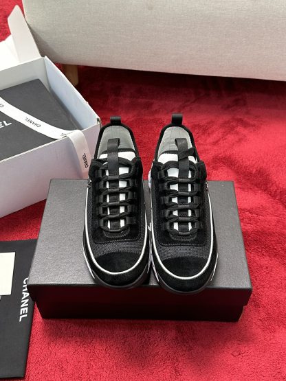 Chanel men's and women's couple's black and white mix and match classic fashion casual sports shoes - Image 8