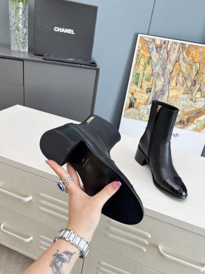 Chanel autumn and winter main season black cowhide and patent leather Martin boots - Image 6