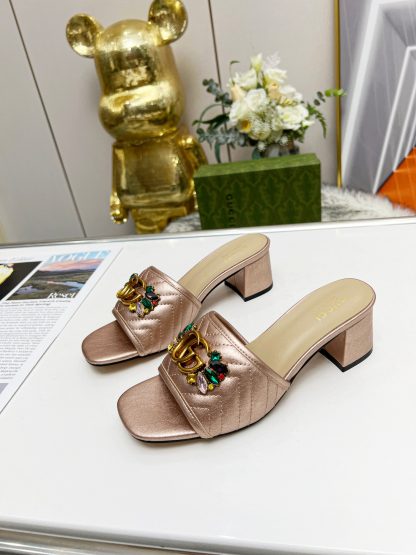 Gucci spring and summer new GG rhinestone buckle round toe thick heel slippers - Image 8