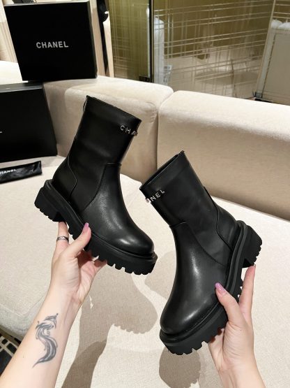 Chanel autumn and winter new black simple fashion boots - Image 7